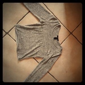 Longed sleeved croptop